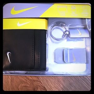 Nike card case, money clip & key chain